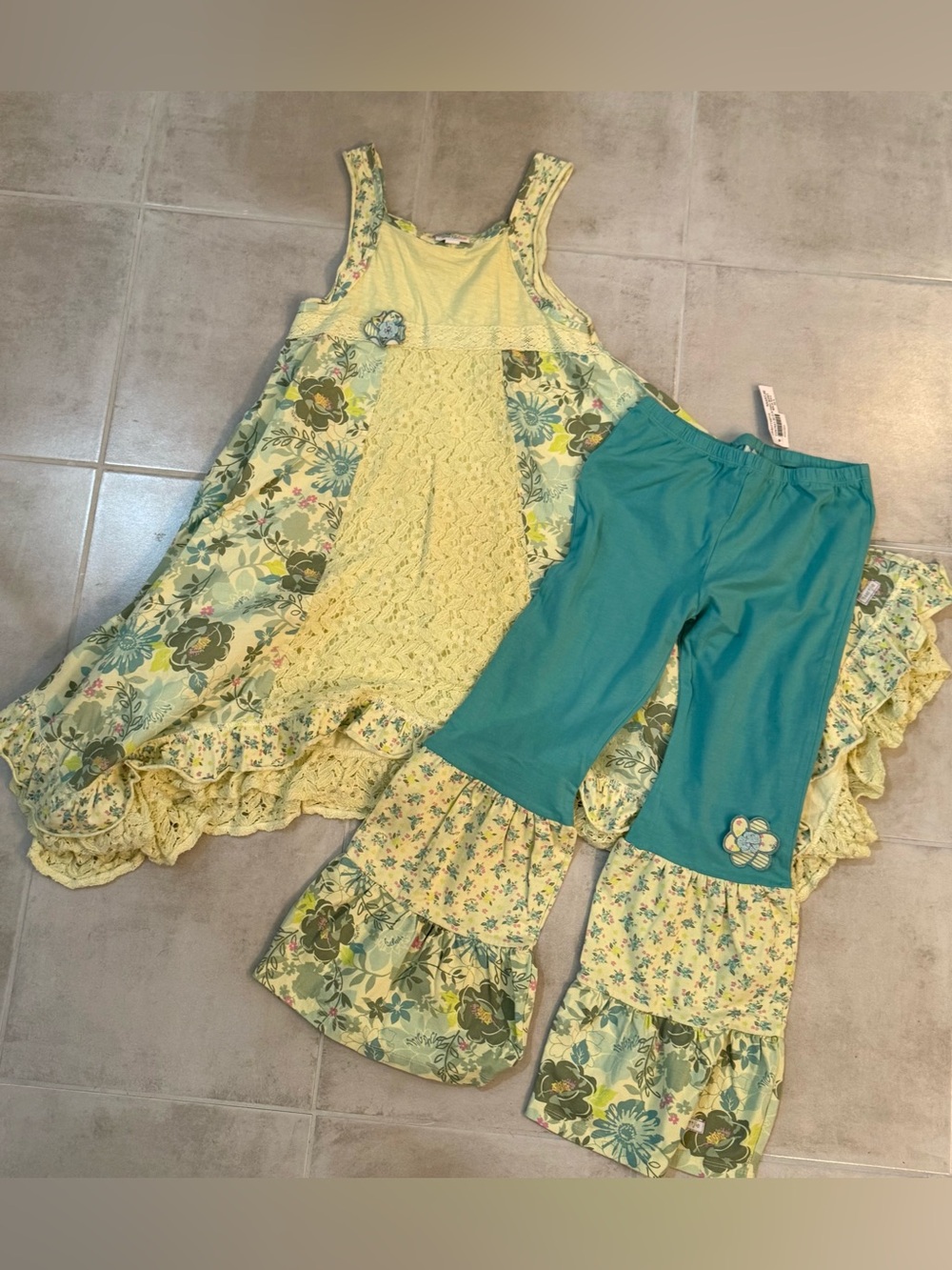 Naartjie Sz 10 Green Floral Dress & Capris Sz 9